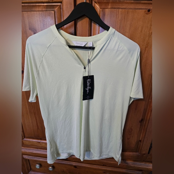 Walter Hagen Tops - Women's Golf Top